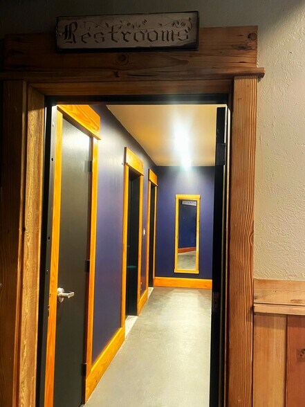 201 N Methow Valley Hwy, Twisp, WA à vendre - Photo de l’immeuble – Image 3 sur 9