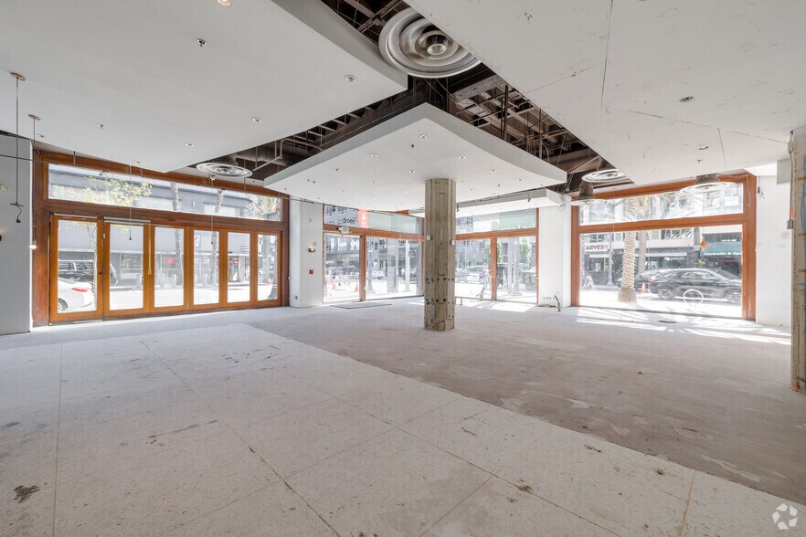 200 Pine Ave, Long Beach, CA à louer - Numérisation 3D Matterport – Image 2 sur 12