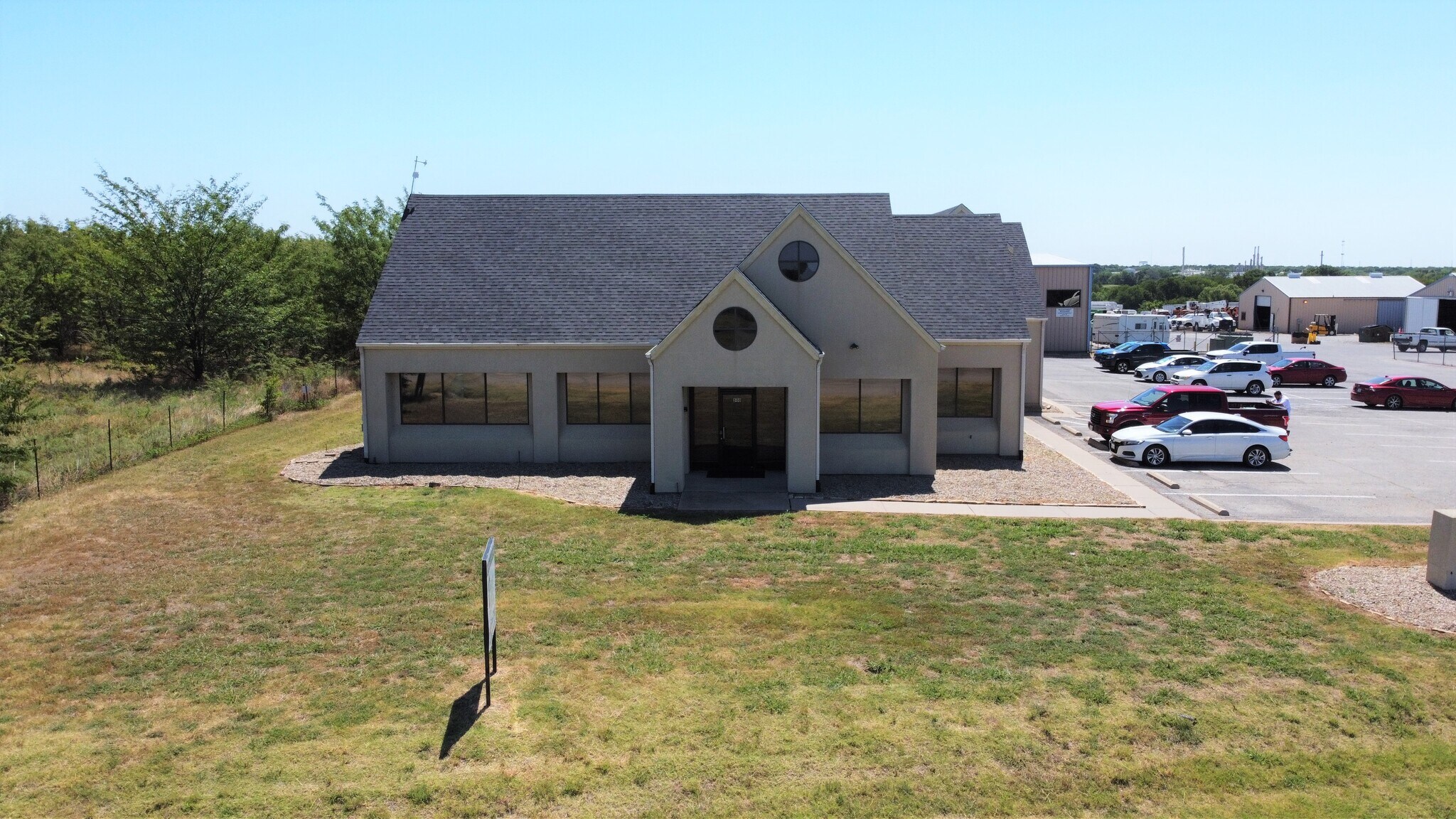 4613 N FM 1417, Sherman, TX à louer Photo de l’immeuble– Image 1 sur 8