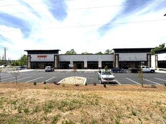 Plus de détails pour 5696 W Gate City Blvd, Greensboro, NC - Local commercial à louer