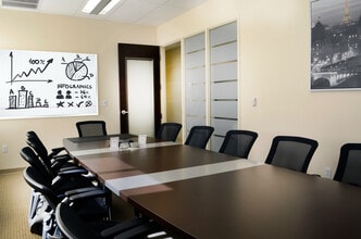 15800-15880 Pines Blvd, Pembroke Pines, FL à louer Photo intérieure– Image 2 sur 6