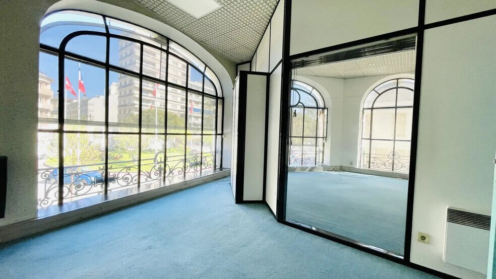 168 Avenue Maréchal Leclerc, Chambéry à vendre - Photo de l’immeuble – Image 3 sur 9