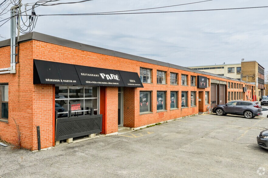 5579-5581 Rue Paré, Mt Royal, QC à louer - Photo de l’immeuble – Image 3 sur 3