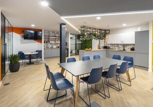 180 Great Portland St, Londres à louer Photo intérieure– Image 2 sur 4