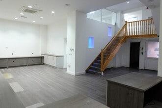 236 Imperial Dr, Harrow à louer Photo intérieure– Image 1 sur 7
