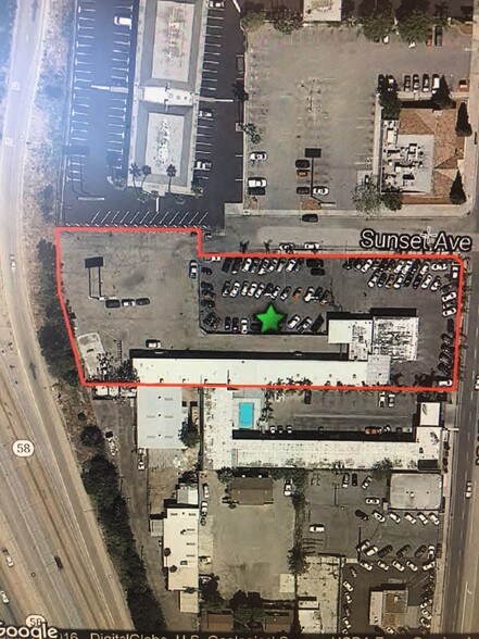 911 Oak St, Bakersfield, CA à louer - Aérien – Image 2 sur 7