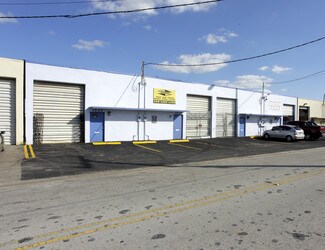 Plus de détails pour 1035-1065 SE 9th Ct, Hialeah, FL - Industriel/Logistique à louer