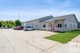 Plus de détails pour 1105 Hawkeye Dr, Hiawatha, IA - Industriel/Logistique à louer