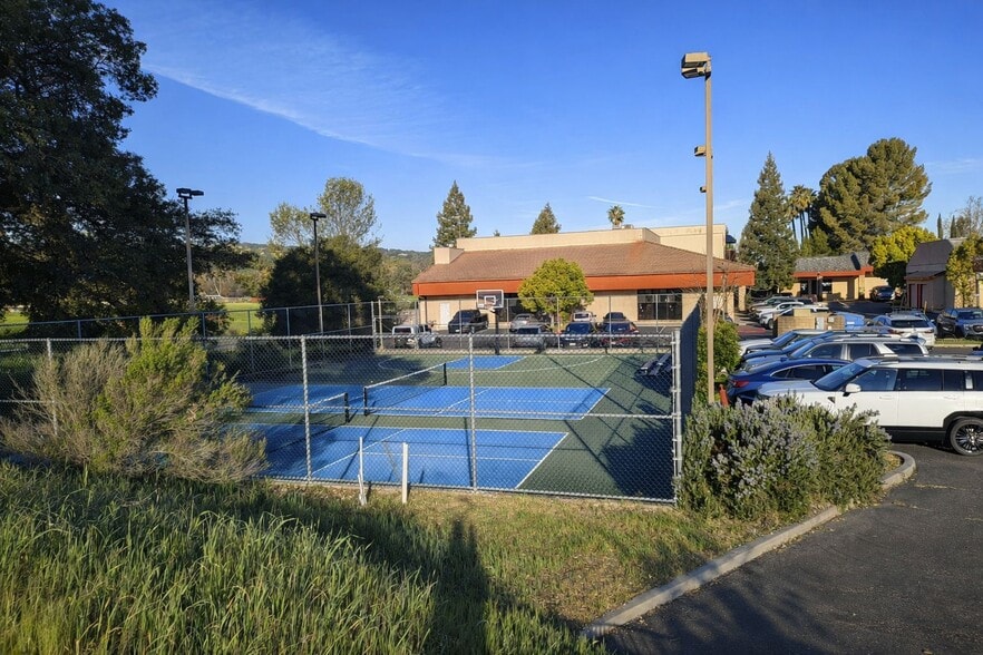 3610 El Camino Real, Atascadero, CA à vendre - Photo de l’immeuble – Image 3 sur 8