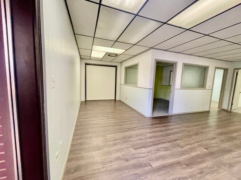 317 W Cherokee Ave, Enid, OK à louer - Photo intérieure – Image 1 sur 6