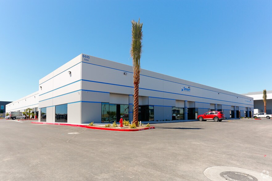 6445 W Sunset Rd, Las Vegas, NV à louer - Photo de l’immeuble – Image 2 sur 10