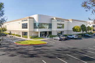 Plus de détails pour 20191 Windrow Dr, Lake Forest, CA - Industriel/Logistique à louer