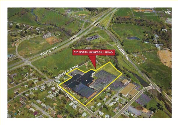 320 N Hawksbill St, Luray, VA à louer - Photo de l’immeuble – Image 3 sur 14