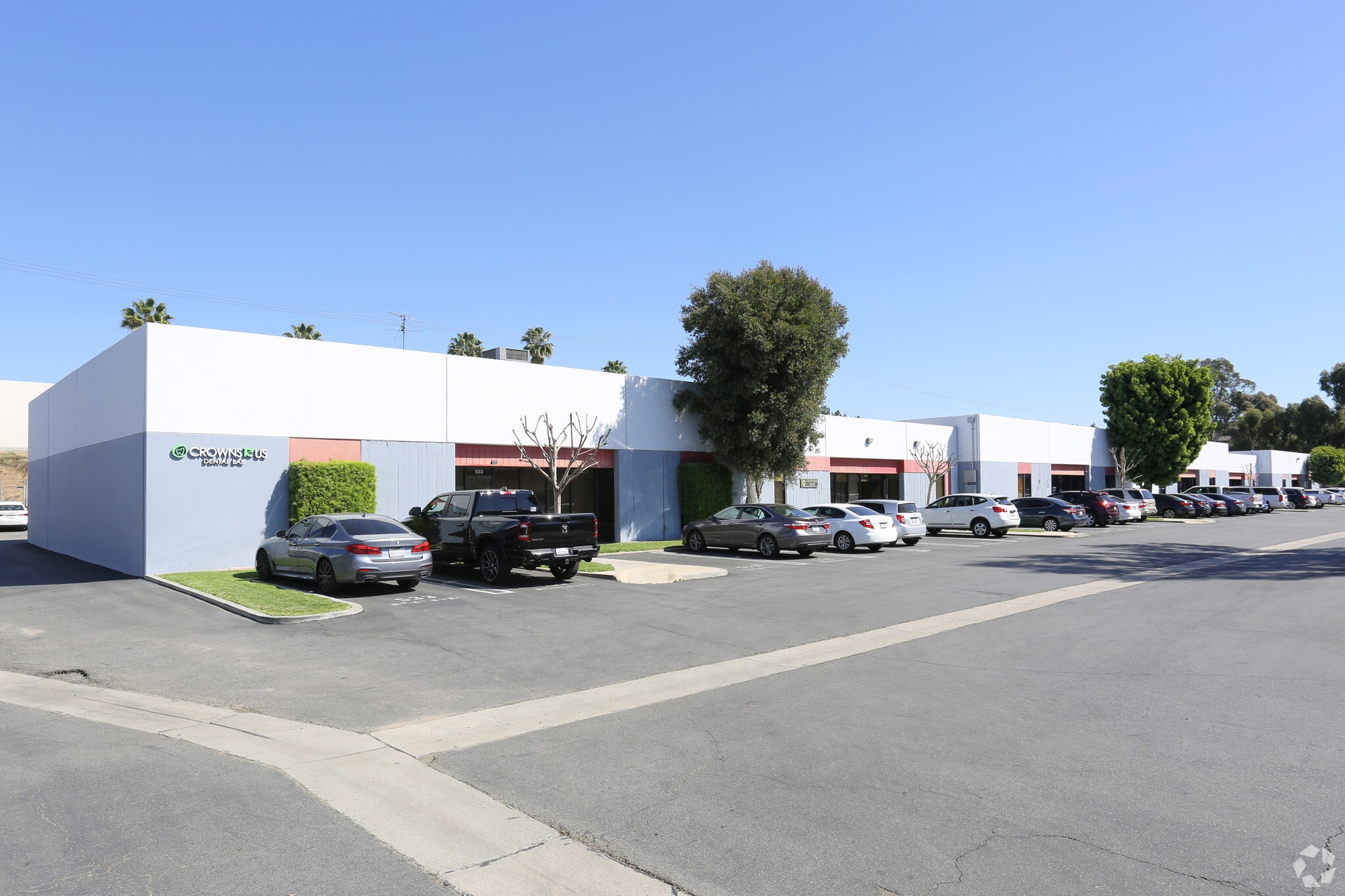 513-533 Mercury Ln, Brea, CA à louer Photo principale– Image 1 sur 6