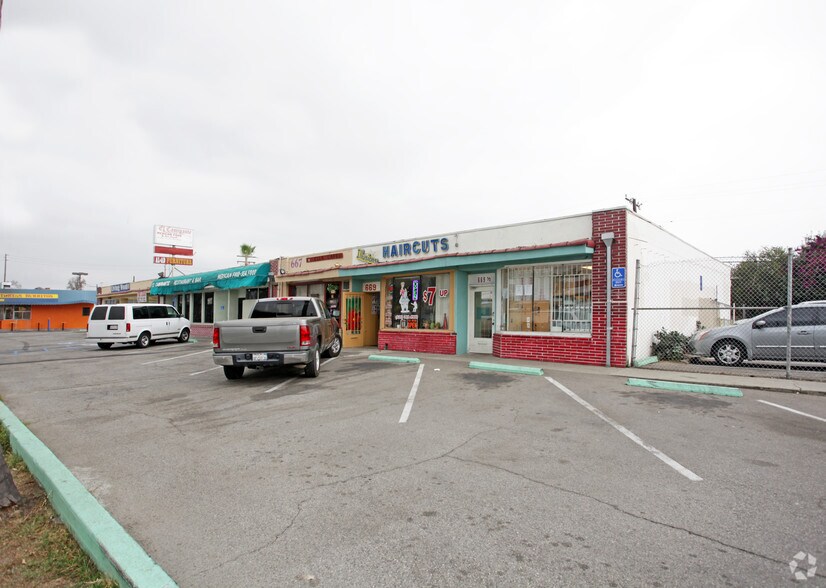 657-669 Glendora Ave, La Puente, CA à vendre - Photo principale – Image 1 sur 30