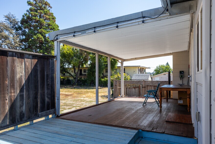 20372 Stanton Ave, Castro Valley, CA à vendre - Photo de l’immeuble – Image 3 sur 8