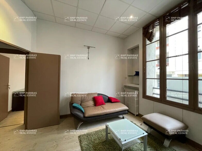 Bureau dans Orléans à louer - Photo de l’immeuble – Image 3 sur 7