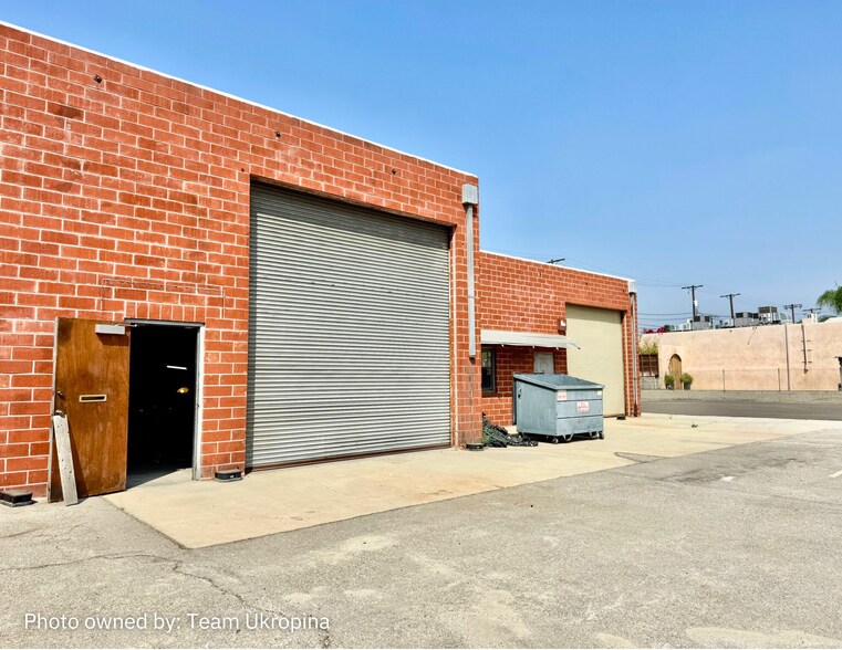633 S Glenwood Pl, Burbank, CA à vendre - Photo de l’immeuble – Image 2 sur 5