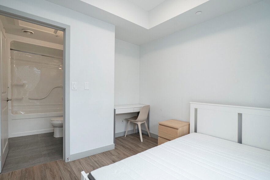 168 Division St, Kingston, ON à louer - Photo de l’immeuble – Image 2 sur 65