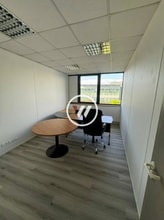 Bureau dans Roissy-en-France à louer Photo intérieure– Image 2 sur 5