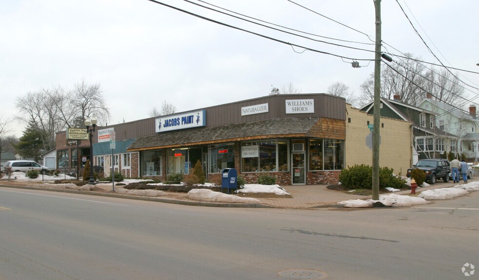 132-138 Park Rd, West Hartford, CT à louer - Photo de l’immeuble – Image 2 sur 2