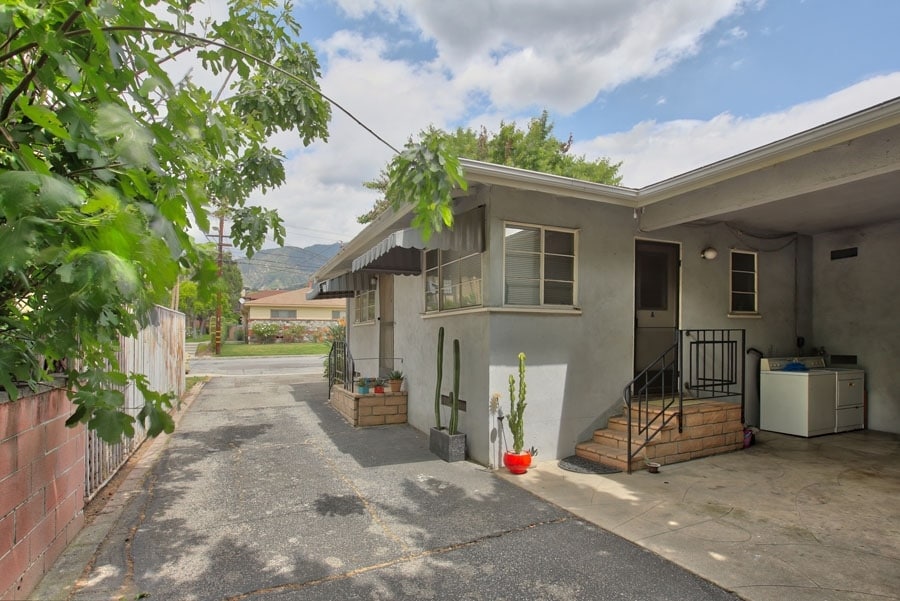 522 Linwood Ave, Monrovia, CA à vendre Photo principale– Image 1 sur 21
