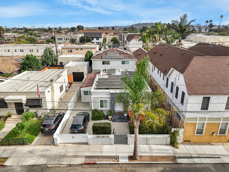 1719 E Florida St, Long Beach, CA à vendre - Photo de l’immeuble – Image 3 sur 6