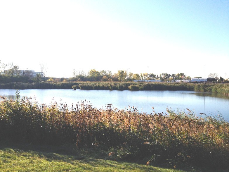 8041 W 186th St, Tinley Park, IL à vendre - Photo de l’immeuble – Image 2 sur 6