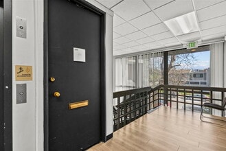 27141 Hidaway Ave, Canyon Country, CA à louer Photo intérieure– Image 2 sur 21