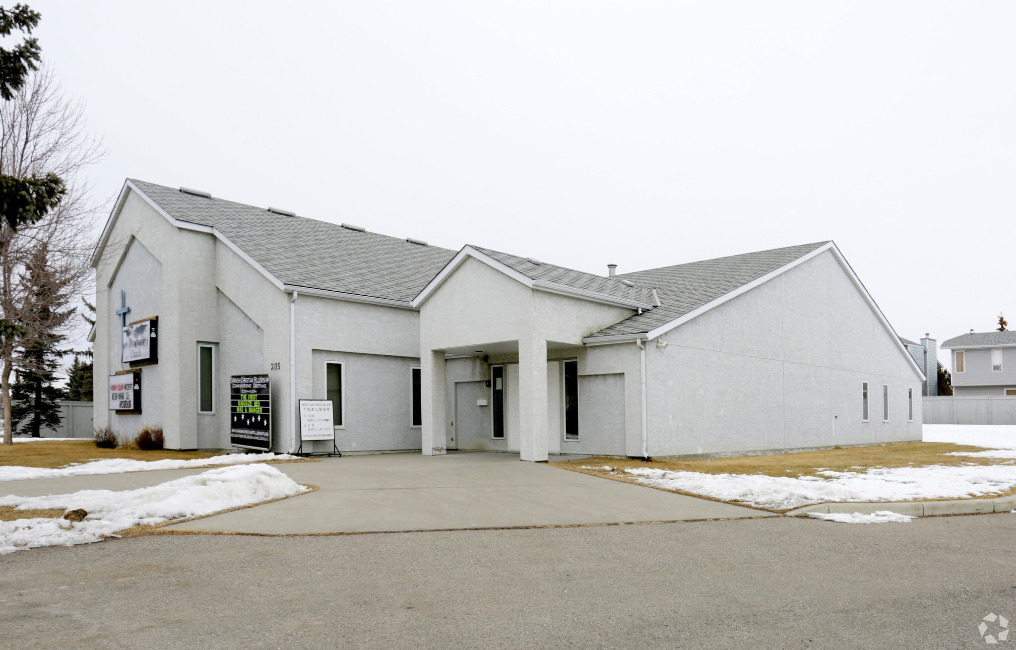 3125 Catalina Blvd NE, Calgary, AB à vendre Photo principale– Image 1 sur 5