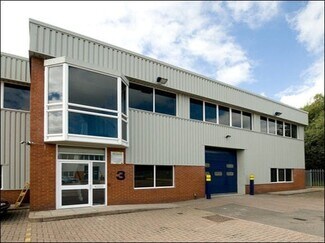 Plus de détails pour Brooker Rd, Waltham Abbey - Industriel/Logistique à louer