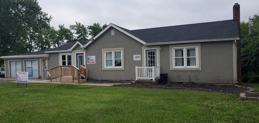 1498-1502 W Main St, Tipp City, OH à louer - Photo de l’immeuble – Image 2 sur 20