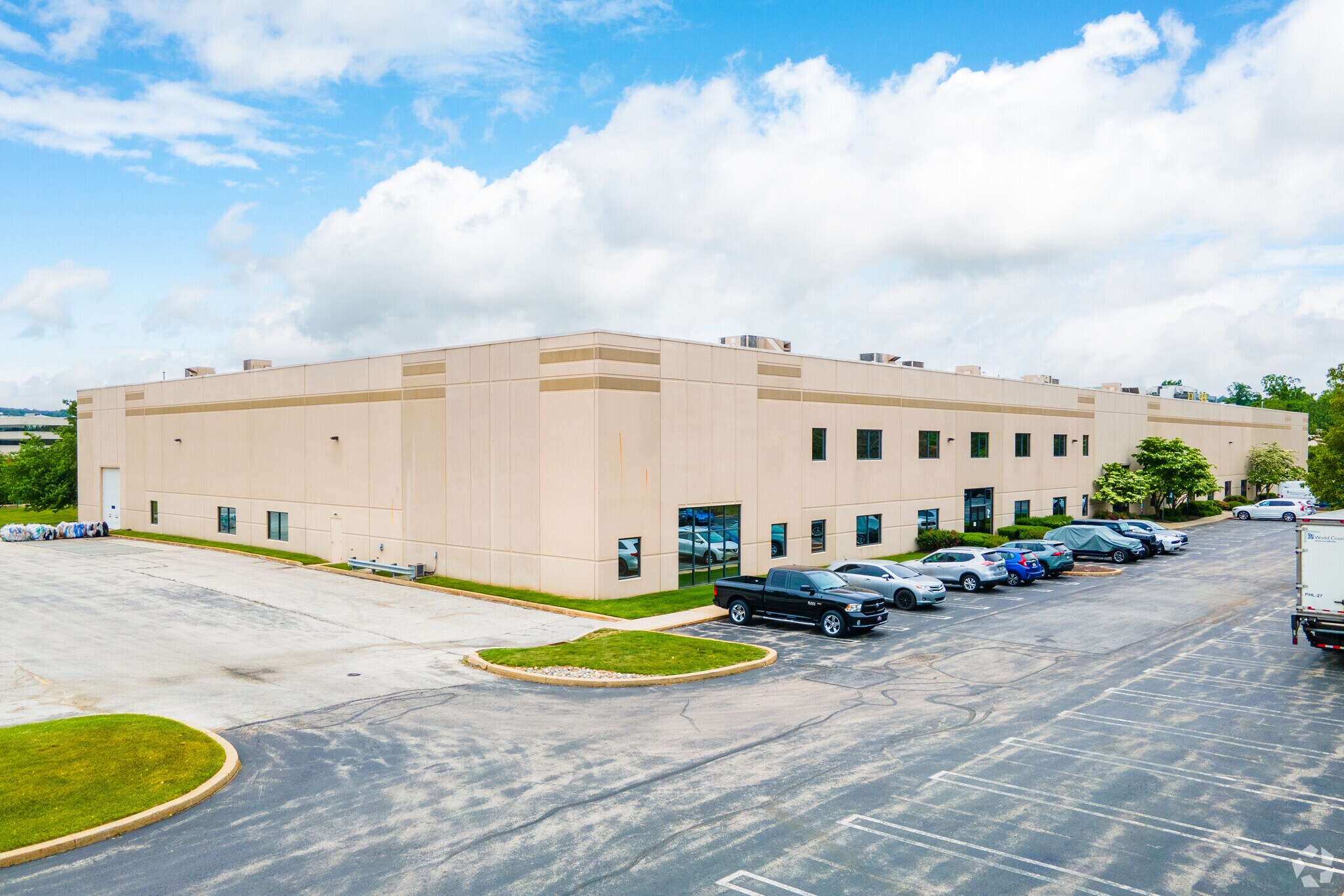 3100 Horizon Dr, King Of Prussia, PA à louer Photo principale– Image 1 sur 6