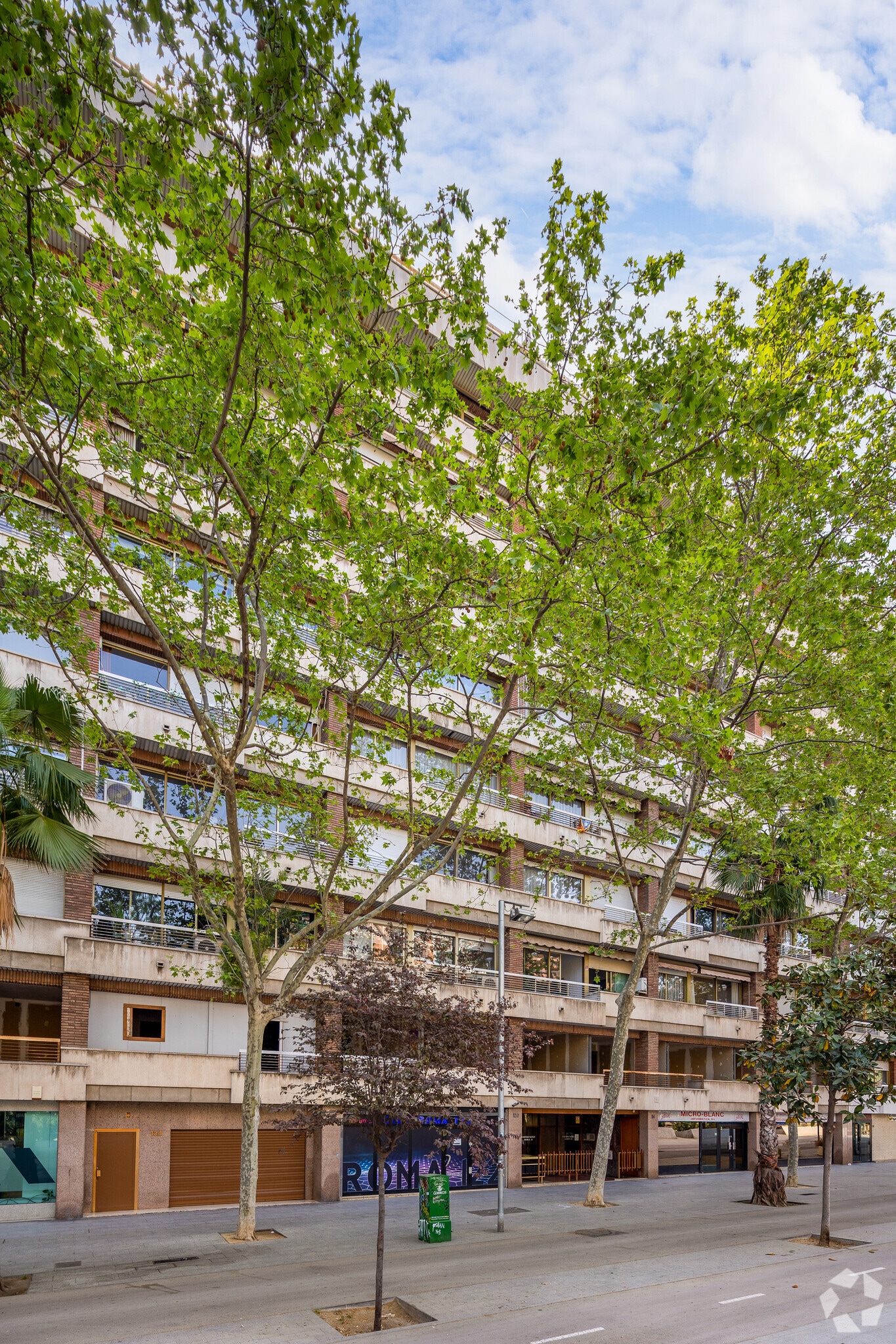 Avinguda de Roma, 120-124, Barcelone, Barcelona à louer Photo principale– Image 1 sur 2