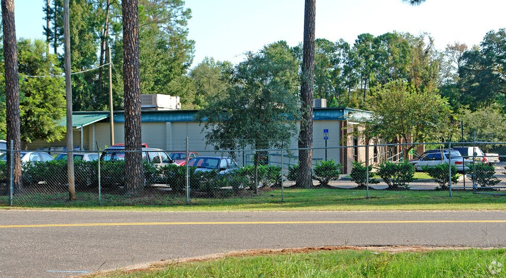 4970 NW Capital Cir, Tallahassee, FL à vendre - Photo de l’immeuble – Image 2 sur 41