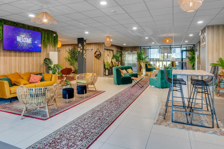 2 Impasse Serge Reggiani, Saint-Herblain à louer - Hall d’entrée – Image 3 sur 5