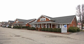 Plus de détails pour 4 Chateau Grove Ln, Barboursville, WV - Bureau à vendre