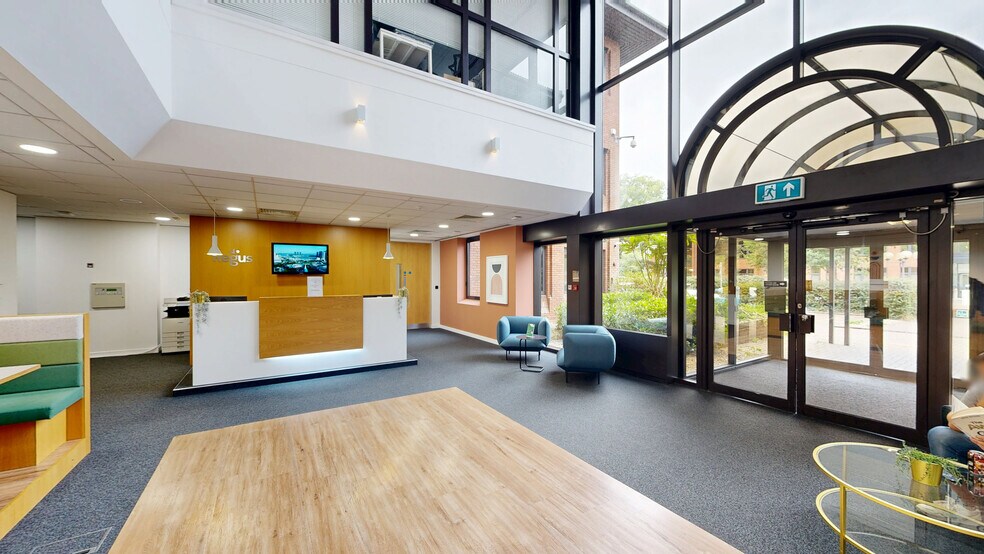 3 The Drive, Great Warley à louer - Numérisation 3D Matterport – Image 2 sur 23