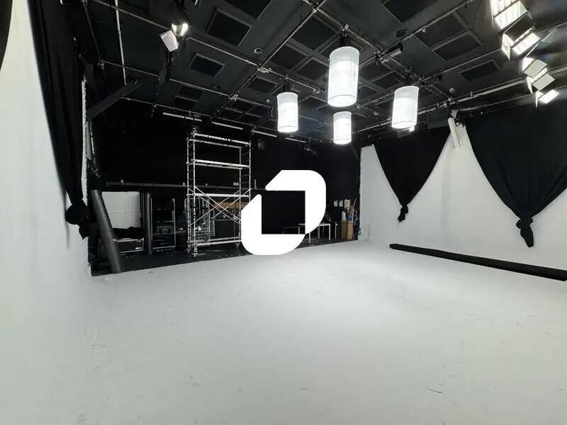 Bureau dans Gentilly à louer Photo intérieure– Image 1 sur 9