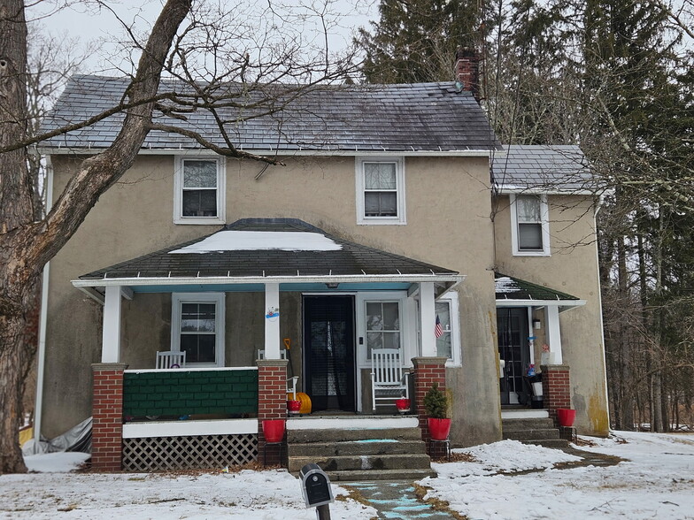 135 Marsh Rd, Stroudsburg, PA à vendre - Photo de l’immeuble – Image 3 sur 3