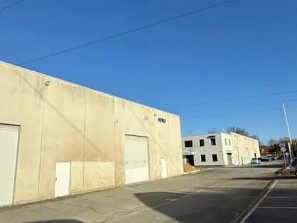 Industriel/Logistique dans Vitry-sur-Seine à louer - Photo de l’immeuble – Image 2 sur 6