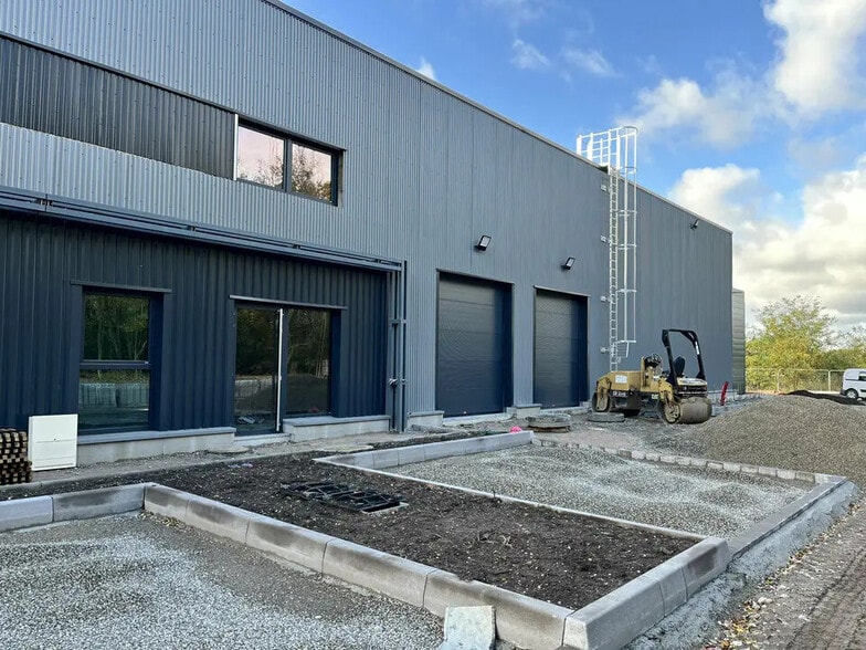 Local commercial dans Haguenau à vendre - Photo de l’immeuble – Image 2 sur 12