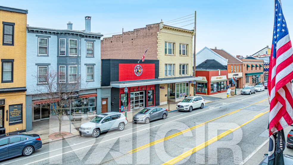 137 N Hanover St, Carlisle, PA à vendre - Photo de l’immeuble – Image 2 sur 7