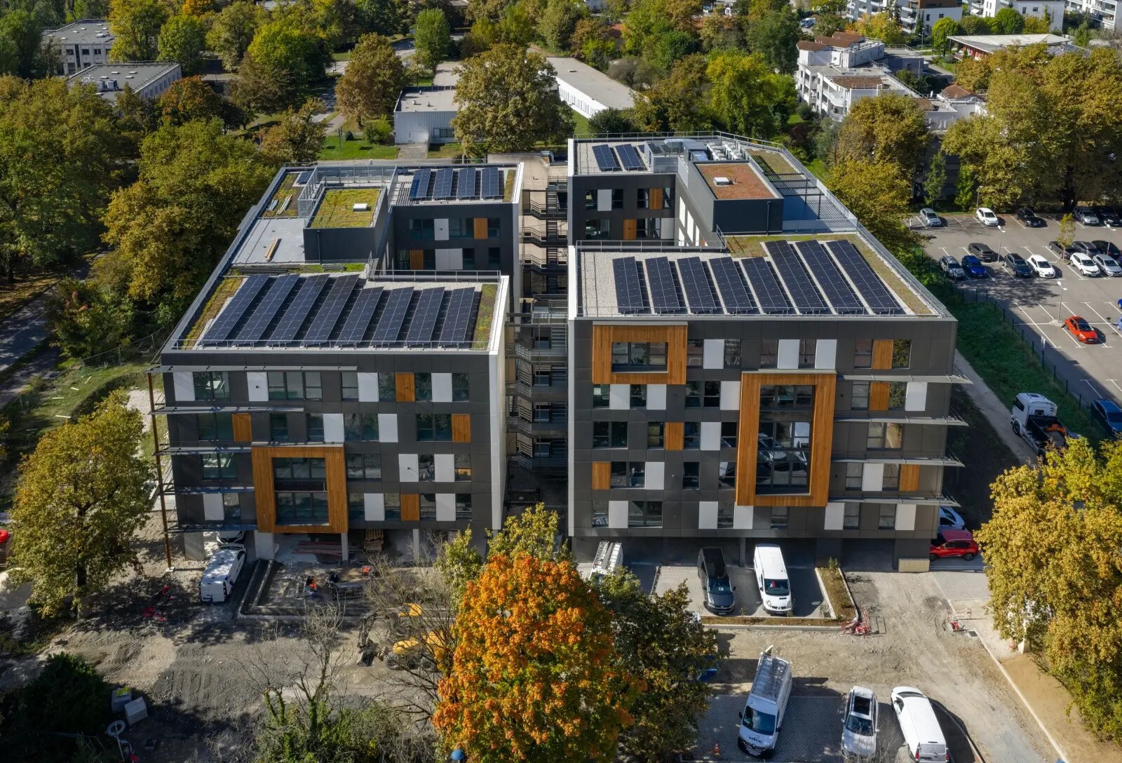 15 Chemin De Malacher, Meylan à louer Photo de l’immeuble– Image 1 sur 4