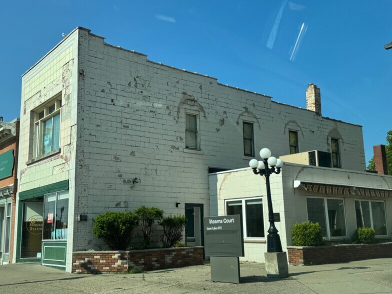 332 Central Ave, Dunkirk, NY à vendre - Photo de l’immeuble – Image 1 sur 46