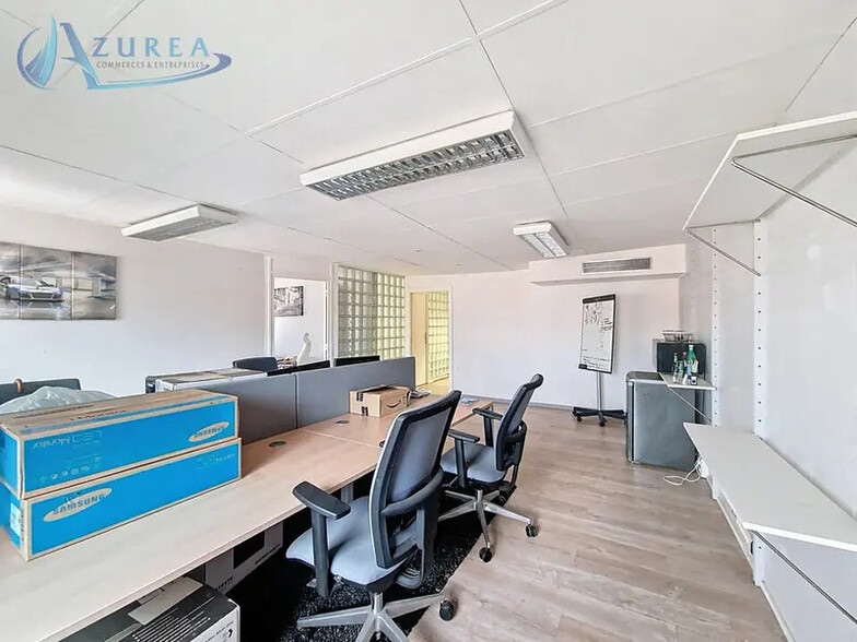 Bureau dans Cannes à louer - Photo intérieure – Image 3 sur 6