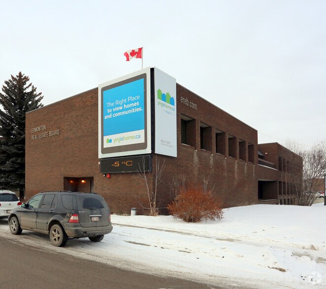 14220 112th Ave NW, Edmonton, AB à louer - Photo principale – Image 2 sur 5