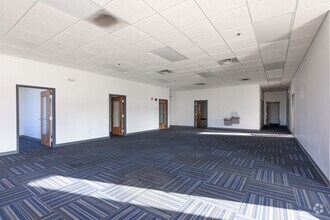 350 Salem Rd, Jeffersonville, IN à louer Hall d’entrée– Image 2 sur 21