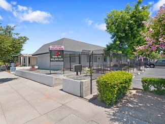 Plus de détails pour 1228 P St, Fresno, CA - Bureau à louer
