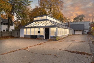 Plus de détails pour 430 Maple St, Danvers, MA - Local commercial à vendre